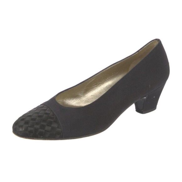 bottega veneta Authentic Solid Black Intrecciato Weave Vintage Low Heels 6 B - Picture 1 of 8